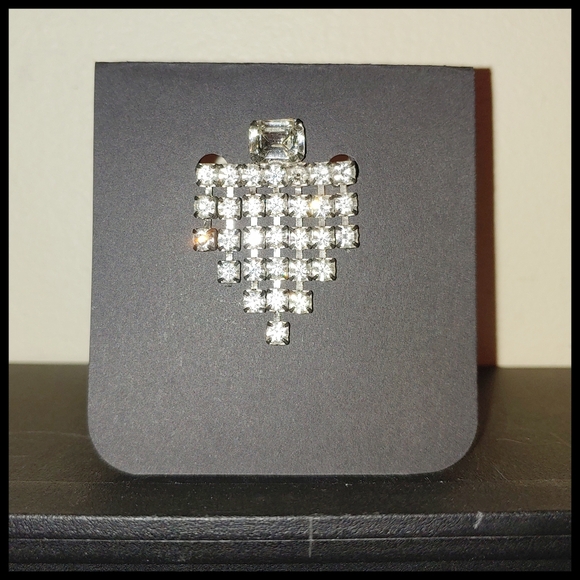 Shiny Vintage Dangling Rhinestone Bar Brooch - Picture 2 of 3